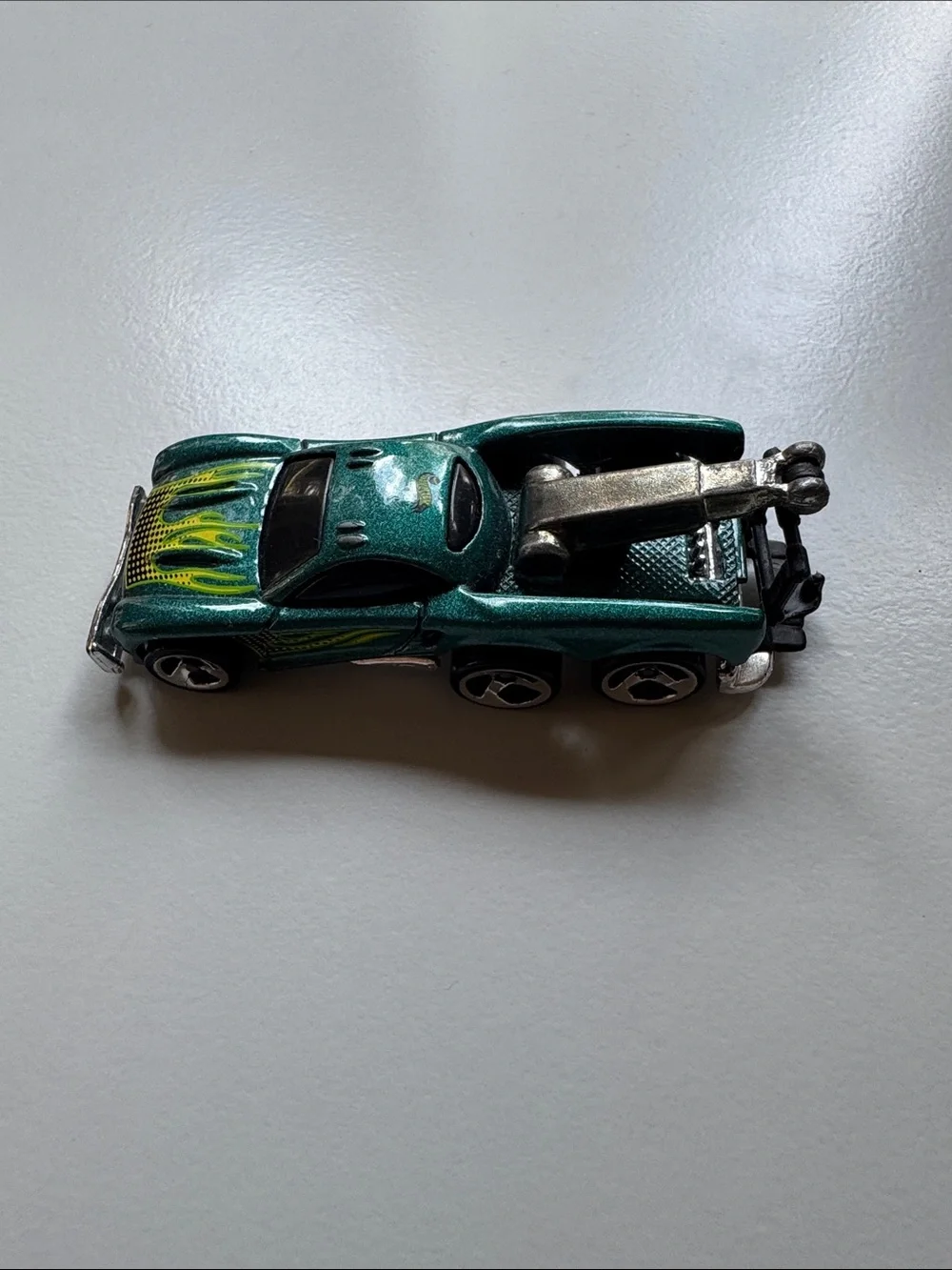 Hot Wheels Tow Jam Tow Truck